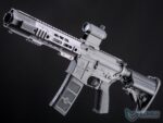 EMG SAI GRY Gen. 2 Forge Style Receiver AEG Training Rifle w/ JailBrake Muzzle and GATE ASTER Programmable MOSFET (Model: CQB / GRIS) - Imagen 3
