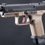 EMG Canik x Salient Arms TP9 Elite Combat Airsoft Training Pistol Licensed by Cybergun / EMG (Color: Tan +Negro bitono)