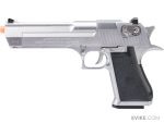 Cybergun x Magnum Research Desert Eagle .50AE Select-Fire Gas Blowback Airsoft Pistol - WE-Tech (Color: Silver / x3 Mags) - Imagen 4