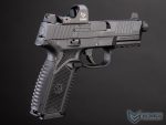 EMG x FN® 509 Gas Blowback Airsoft Pistol - Cybergun (Color: Black / x3 Mags) - Imagen 3