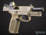 EMG x FN® 509 Gas Blowback Airsoft Pistol - Cybergun (Color: FDE / x3 Mags) - Imagen 7